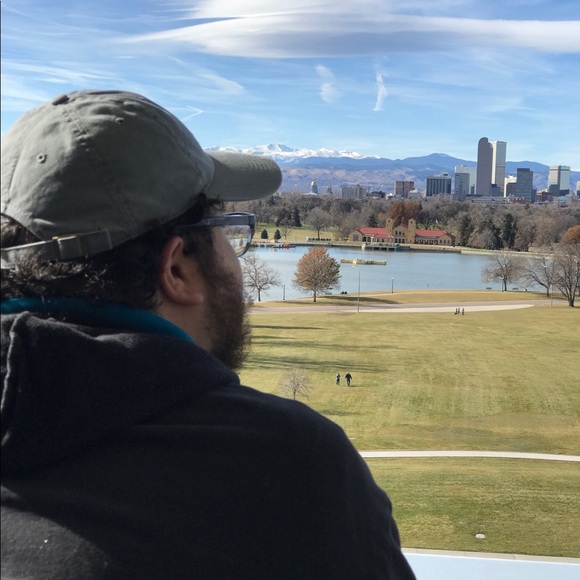 Meet your Posher, Alberto - Picture 2 of 2